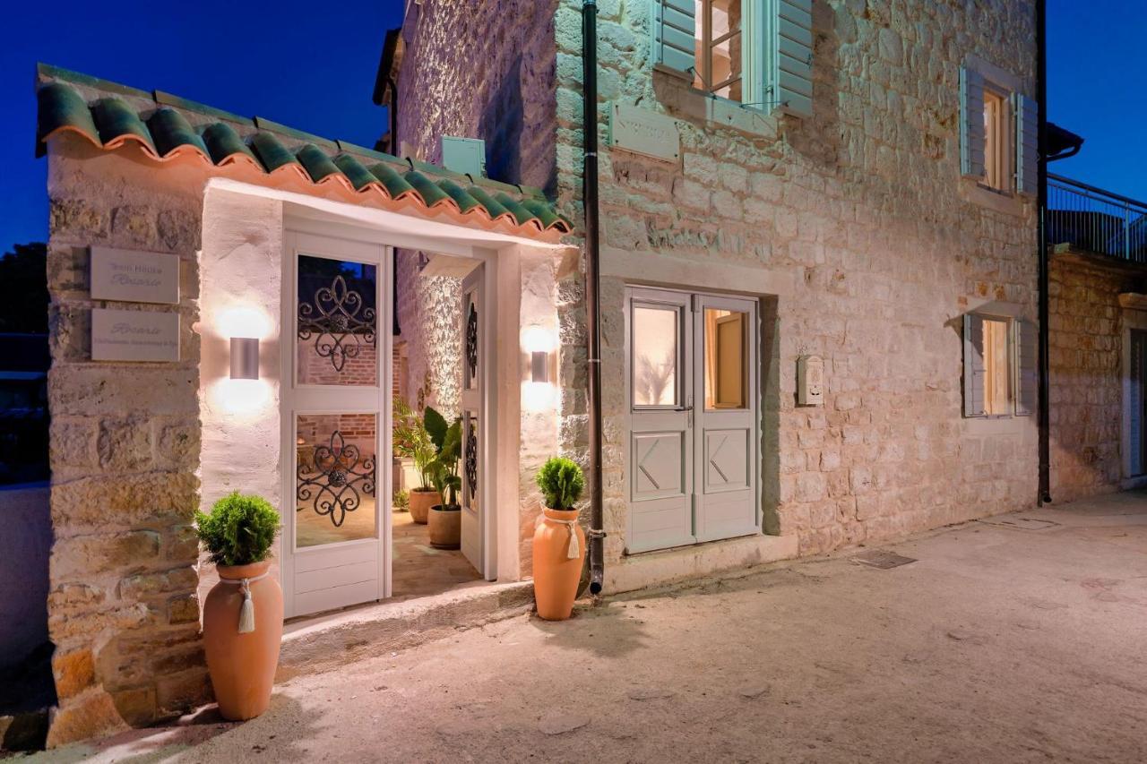 Hotel Town House Rosario Stari Grad  Zewnętrze zdjęcie