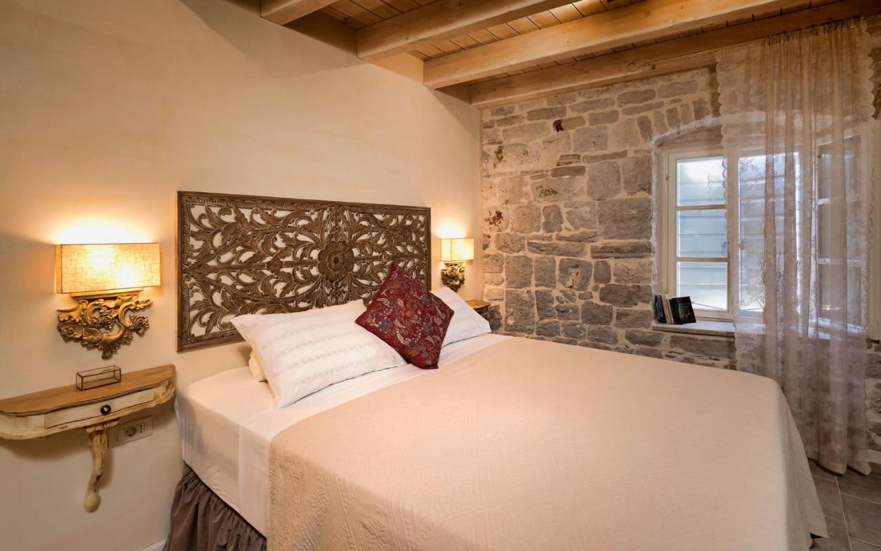 Hotel Town House Rosario Stari Grad  Zewnętrze zdjęcie
