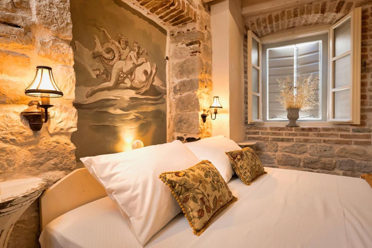 Hotel Town House Rosario Stari Grad  Zewnętrze zdjęcie
