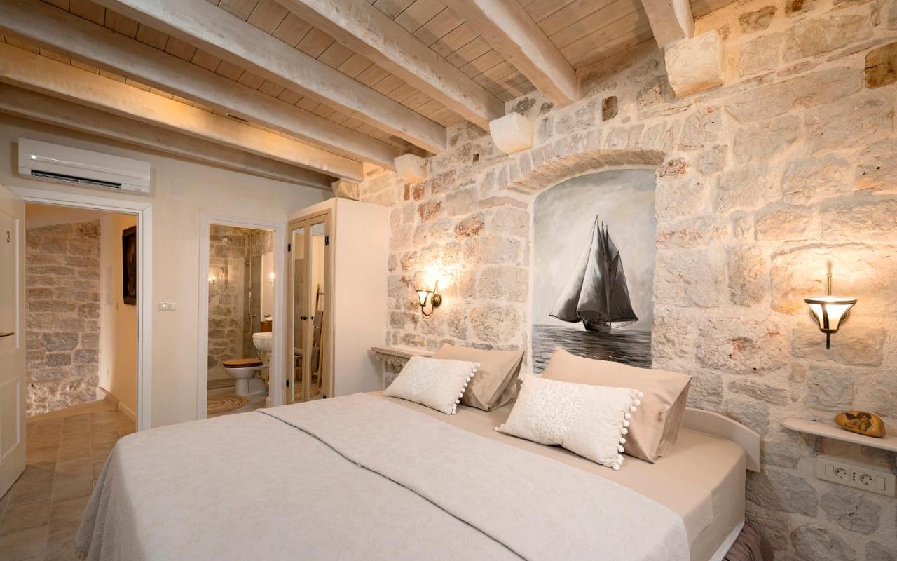 Hotel Town House Rosario Stari Grad  Zewnętrze zdjęcie